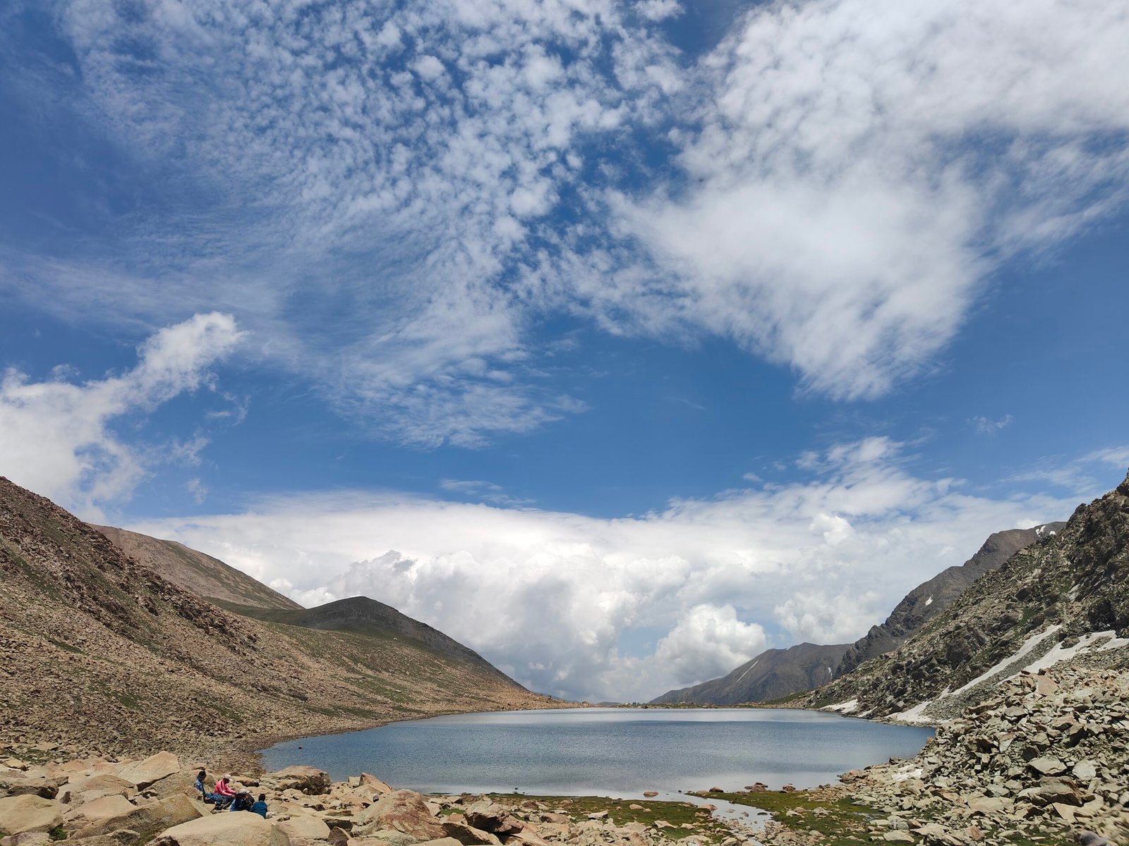 Kashmir Great Lakes Trek 2026 – Itinerary, Cost & Dates Kashmir Great Lakes Trek campsite view